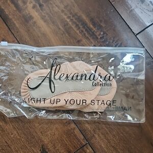 Alexandra Collection Dance Shoes Size Y10 Ballet Pink